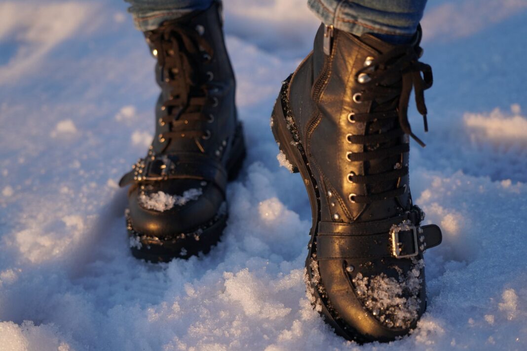 winter boots for seniors